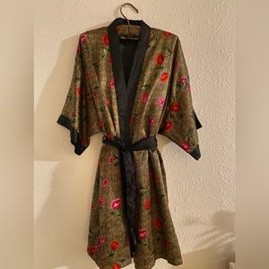 Contessa Di Roma short night gown and robe